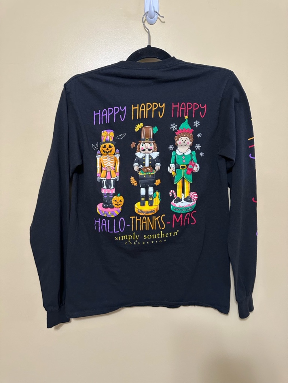 Simply Southern Happy Hallo-Thanks-Mas Long Sleeve Nutcracker Tee Women S Black - Picture 3 of 8